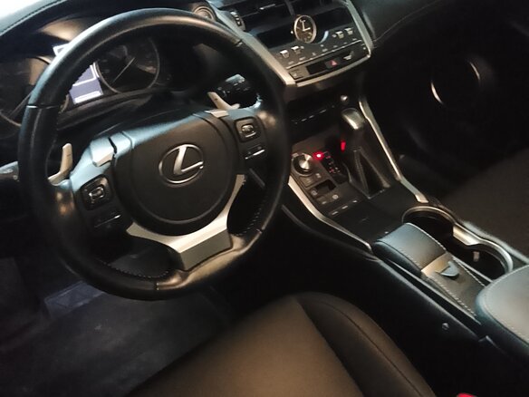 2021 Lexus NX 200 I Рестайлинг, серый, 4555000 рублей - вид 5