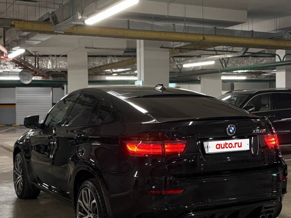 2013 BMW X6 M I (E71) Рестайлинг, чёрный, 2200000 рублей - вид 15