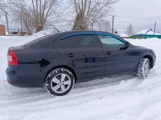2012 Skoda Octavia II (A5) Рестайлинг, чёрный, 900000 рублей, вид 4