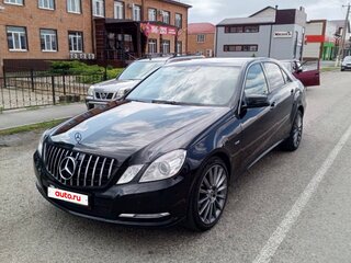 2011 Mercedes-Benz E-Класс 200 7G-Tronic IV (W212, S212, C207), чёрный, 1300000 рублей, вид 1