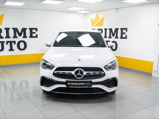 2020 Mercedes-Benz GLA 250 II (H247), белый, 3599000 рублей, вид 2