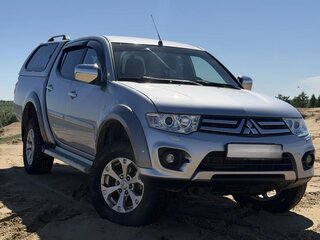 2014 Mitsubishi L200 IV Рестайлинг, серый, 2250000 рублей, вид 2