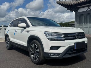 2022 Volkswagen Tharu I, белый, 1985000 рублей, вид 1