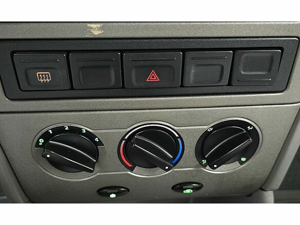 2007 Chery Amulet (A15) I, серебристый, 249000 рублей - вид 10