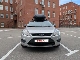 2011 Ford Focus II Рестайлинг, серебристый, 620000 рублей, вид 2