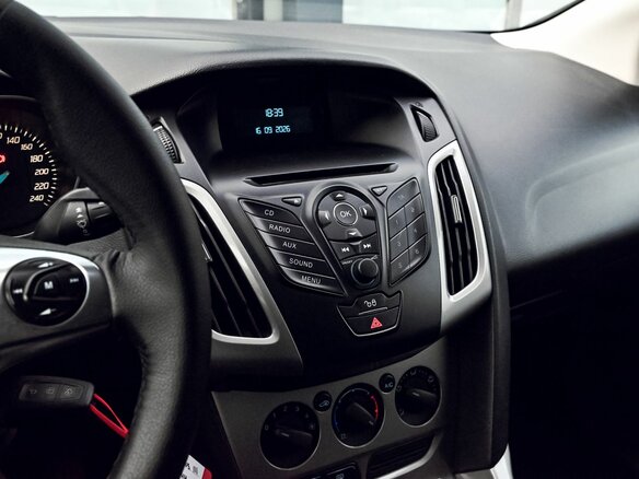 2012 Ford Focus III, серый, 545000 рублей - вид 10