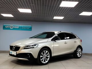 Volvo V40 Cross Country I Рестайлинг