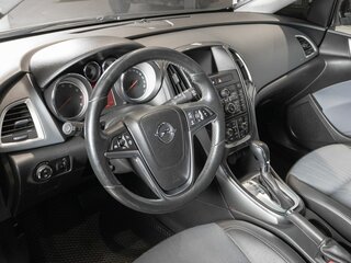 2013 Opel Astra J Рестайлинг, коричневый, 578658 рублей, вид 5