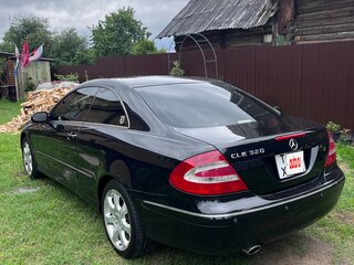 2003 Mercedes-Benz CLK-Класс 320 II (W209), чёрный, 1550000 рублей, вид 5