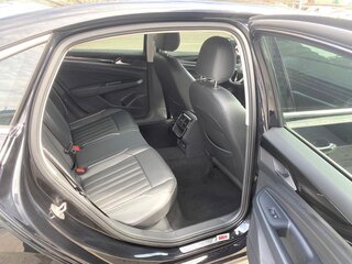 2022 Volkswagen Passat B8 Рестайлинг, чёрный, 2800000 рублей, вид 5