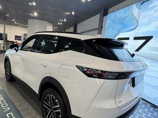 2026 Omoda C7, белый, 3266010 рублей, вид 4