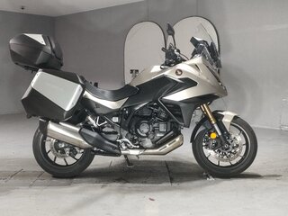 2025 Honda NT1100, серебристый, 1559000 рублей, вид 1