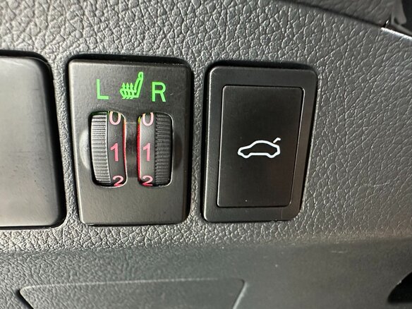 2022 Mitsubishi Outlander III Рестайлинг 3, чёрный, 1850000 рублей - вид 11