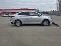 2020 Hyundai Solaris II, серебристый, 1550000 рублей - вид 3