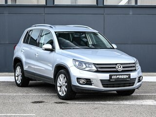2013 Volkswagen Tiguan I Рестайлинг, серебристый, 1284000 рублей, вид 1