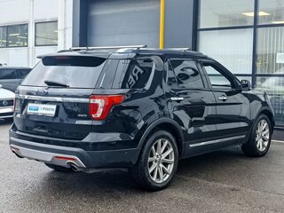 2016 Ford Explorer V Рестайлинг, чёрный, 2150000 рублей, вид 5