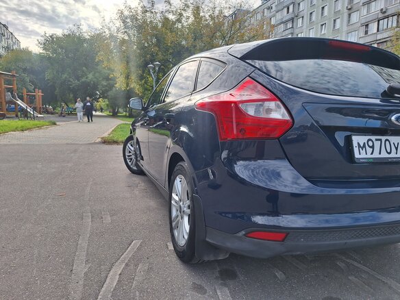2013 Ford Focus III, синий, 779000 рублей - вид 10