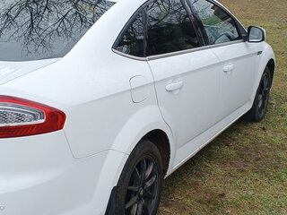 2012 Ford Mondeo IV Рестайлинг, белый, 530000 рублей, вид 3