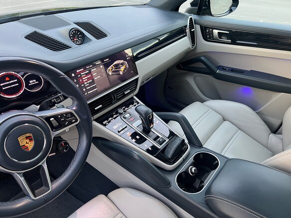 2021 Porsche Cayenne Coupé III, чёрный, 7999000 рублей - вид 14