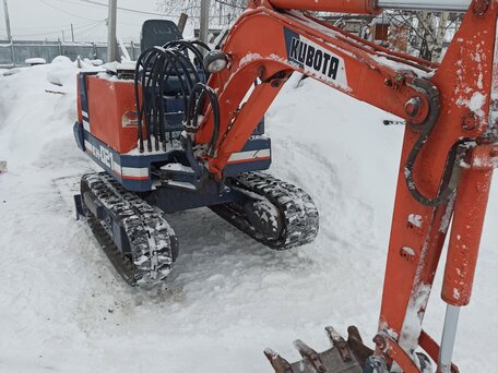 1999 Kubota Миниэкскаваторы, красный, 1520000 рублей, вид 1