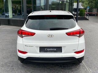 2016 Hyundai Tucson III, белый, 1769000 рублей, вид 4