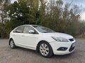 2010 Ford Focus II Рестайлинг, белый, 395000 рублей - вид 9
