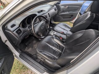 2009 Kia Magentis II Рестайлинг, серебристый, 750000 рублей, вид 5