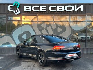 2017 Volkswagen Passat B8, чёрный, 1690000 рублей, вид 3