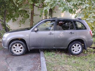 2015 Chery Tiggo (T11) I Рестайлинг (FL), серебристый, 550000 рублей, вид 4