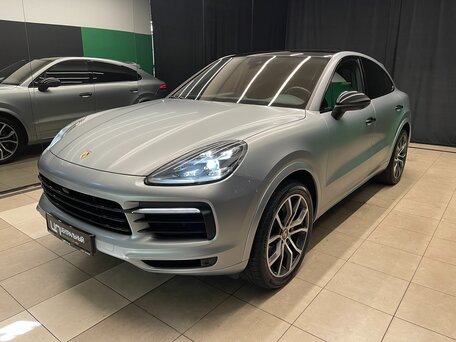 2019 Porsche Cayenne III, серебристый, 8000000 рублей, вид 3