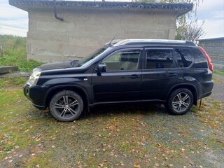 2010 Nissan X-Trail II Рестайлинг, чёрный, 1400000 рублей, вид 3