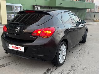 2011 Opel Astra J, чёрный, 620000 рублей, вид 4