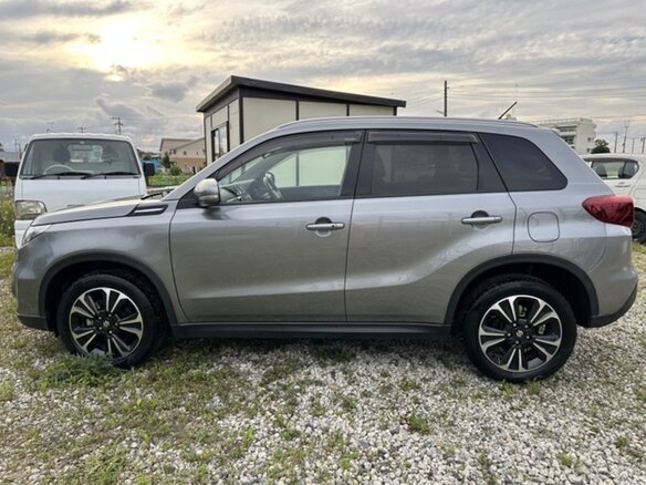 2020 Suzuki Escudo IV Рестайлинг, серебристый, 1419000 рублей - вид 4