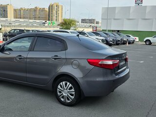 2015 Kia Rio III, серый, 620000 рублей, вид 4