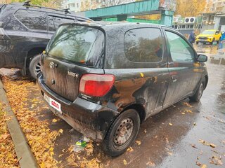 1999 Toyota Yaris I, чёрный, 150000 рублей, вид 2
