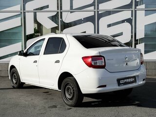 2017 Renault Logan II, белый, 490000 рублей, вид 2