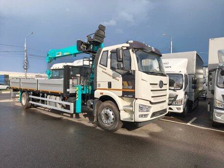 2025 FAW J6L, белый, 9495000 рублей, вид 4