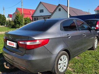 2014 Kia Rio 6-speed III, серый, 719000 рублей, вид 5
