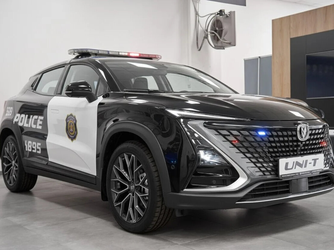 Открыть фотографии: Changan UNI-T I