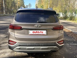 2018 Hyundai Santa Fe IV, бежевый, 2700000 рублей, вид 4