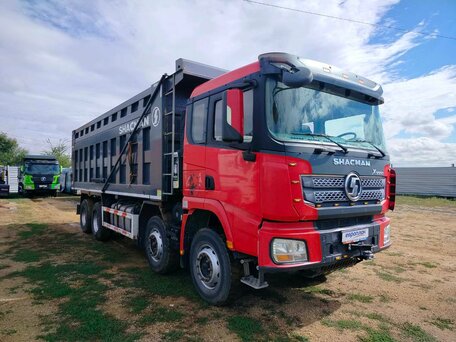 2022 Shacman (Shaanxi) SX3318, красный, 3120000 рублей, вид 2