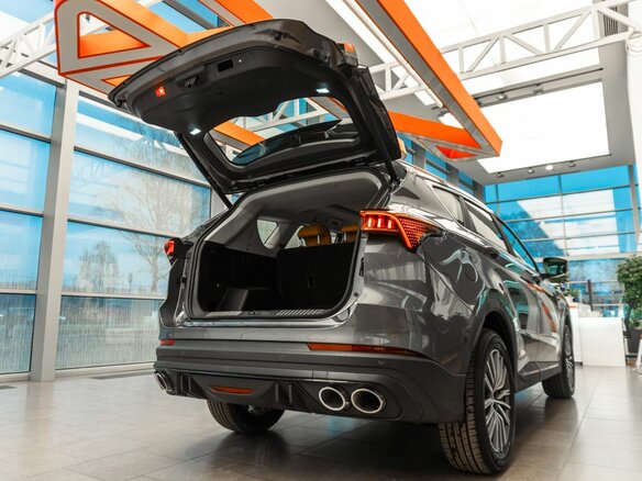 2026 Jetour X70+ I Рестайлинг, серый, 3099000 рублей - вид 17
