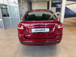 2026 Lada (ВАЗ) Granta I Рестайлинг, красный, 1151000 рублей, вид 5