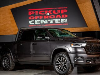 2025 Ram 1500 Crew Cab V Рестайлинг, серый, 12898000 рублей, вид 1