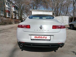2010 Renault Laguna III, белый, 570000 рублей, вид 3