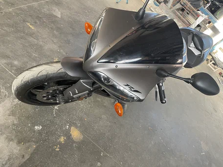 2008 Yamaha YZF-R1, серый, 299999 рублей, вид 1