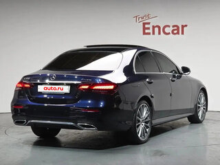 2023 Mercedes-Benz E-Класс 350 V (W213, S213, C238) Рестайлинг, синий, 4900000 рублей, вид 3