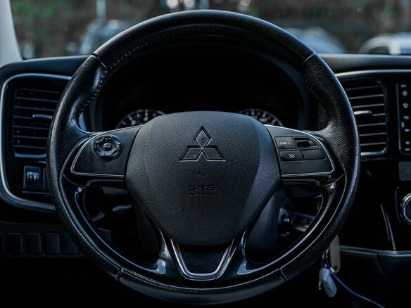 2018 Mitsubishi Outlander III Рестайлинг 2, коричневый - вид 6