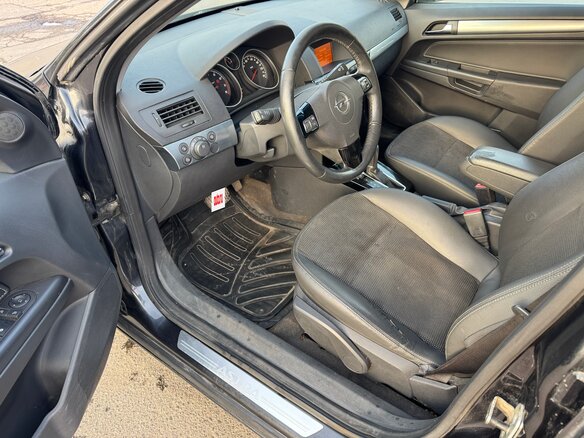2012 Opel Astra H Рестайлинг, чёрный, 600000 рублей - вид 8