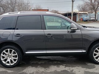 2008 Volkswagen Touareg I Рестайлинг, чёрный, 1250000 рублей, вид 3